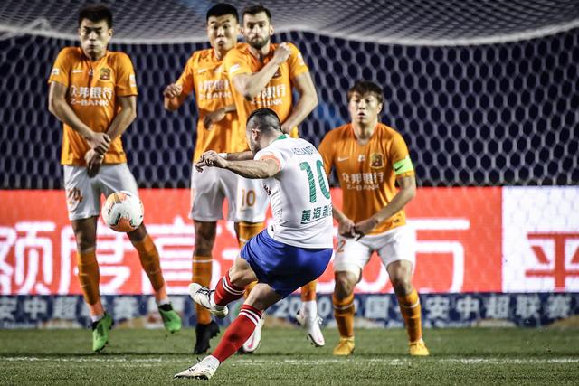 拜仁19岁小将特尔 赛季至今9场292分钟0球0助攻