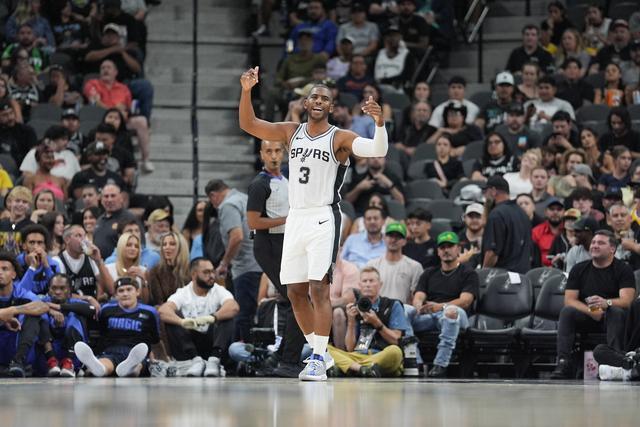 比尔25分太阳力克76人止4连败 活塞险胜开拓者