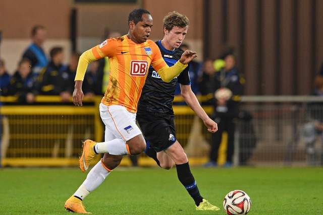 英超-加克波破门萨拉赫点射 利物浦2-2曼联